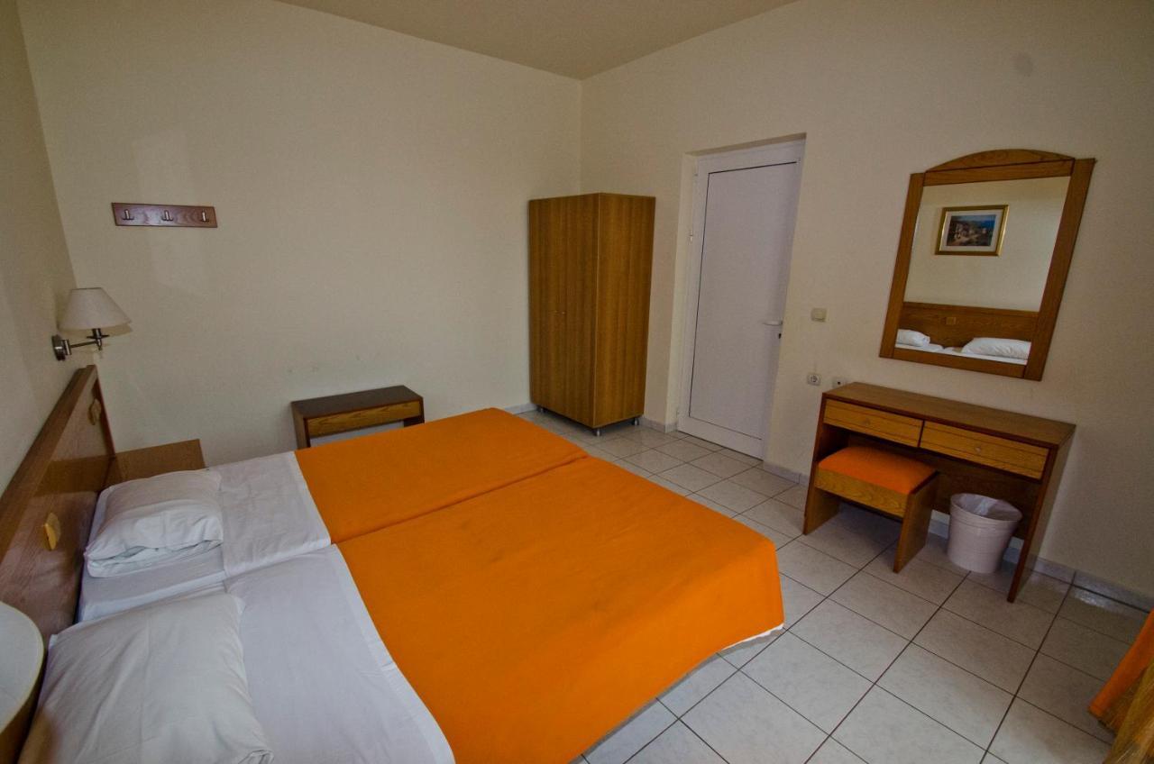 Stella Hotel Pefki  Екстер'єр фото